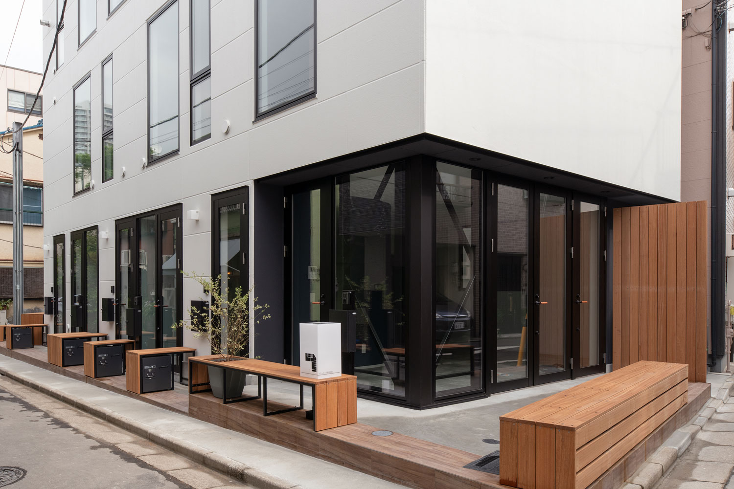 三好２丁目の店舗併用住宅